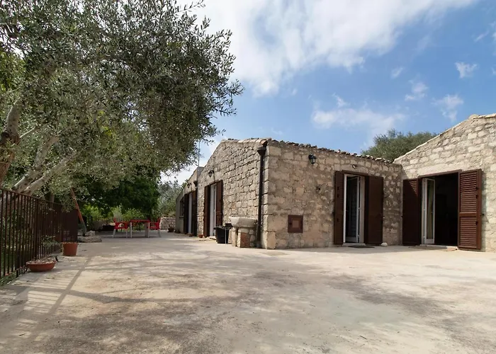 Casa Il Carrubbo * モーディカ
